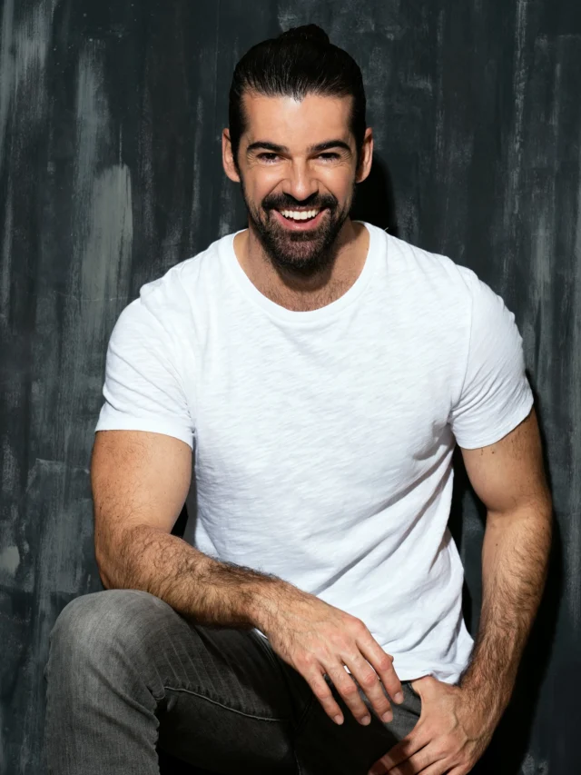 ‘El Hormiguero’ (@elhormiguero) arranca la semana con la visita del actor @miguelamunoz para hablarnos de uno de los estrenos del verano: '#Futbolísimos2. El misterio del tesoro pirata'. La nueva y esperada entrega de la saga basada en el éxito literario infantil llega a los cines el próximo 8 de agosto.
